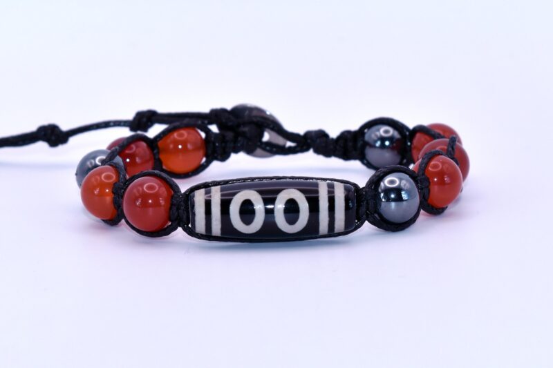 Corniola, Ematite, DZI 5 Occhi