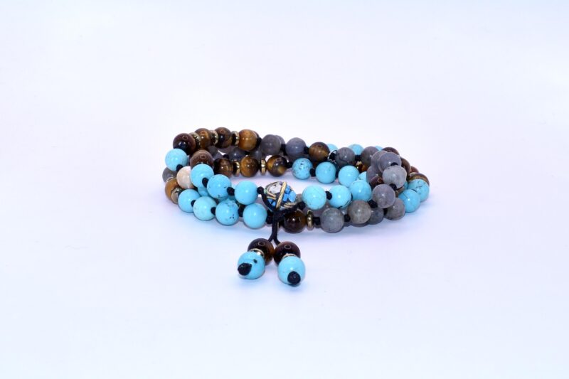 Occhio di Tigre, Pasta di Turchese, Labradorite, Accessori Ematite dorata, Ottone Nepalese Turchese